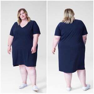 Universal standard dress 18 navy blue jersey stretch midi stretch wedding guest